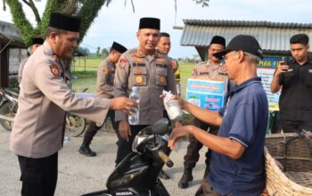 Kapolres Siak Siapkan 1000 Takjil Untuk Masyarakat Kabupaten Siak dalam Rangka Ops Tertib Ramadhan Lancang Kuning 2025