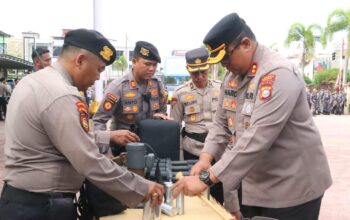 Kapolres Dumai AKBP Hardi Dinata Pimpin Apel Kesiapan Pengamanan Peringatan Hari Buruh Internasional Tahun 2025