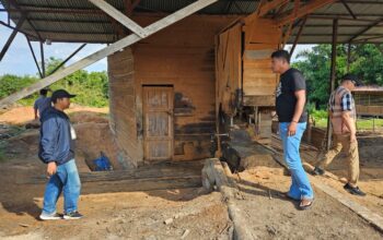 Sat Reskrim Polres Kampar Patroli Cegah Ilegal Logging di Kecamatan Salo
