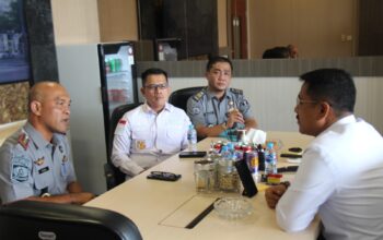 Kalapas Kelas IIA Pekanbaru Lakukan Kunjungan Silaturahmi dan Koordinasi ke Ditresnarkoba dan Ditreskrimum Polda Riau