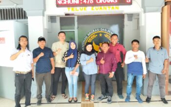 Bentuk Sinergitas, Awak Media Online Menteng News dan Rekan Rekan MO Jalin Silaturahmi ke Lapas Kelas IIB Taluk Kuantan 