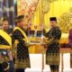 Kapolri Terima Anugerah Adat Ingatan Budi dari LAM Riau: Simbol Kehormatan, Amanah Moral, dan Komitmen Kebangsaan