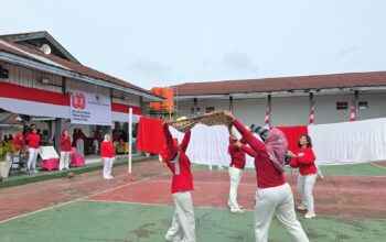 Kemeriahan 17-an di Balik Jeruji! Warga Binaan & Pegawai Lapas Perempuan Pekanbaru Semangat Rayakan HUT RI