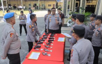 Kapolres Kampar Sidak Senpi Personel: Ingatkan Prosedur Penggunaan, Tindak Tegas Penyalahgunaan
