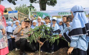 Green Policing Menyapa Generasi Muda, Kapolres Kampar Edukasi Anak TK Pertiwi Tentang Cinta Lingkungan dan Hutan!