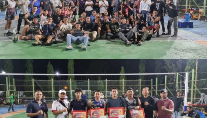 Camat Bukit Batu Acil Esyno SSTP.M.Si Beri Dukungan dan Motivasi Kepada Para Atlet Volly Kecamatan Bukit Batu