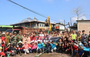 Kegiatan Korve/Gotong Royong Polres Pelalawan Bersama Stakeholder Terkait