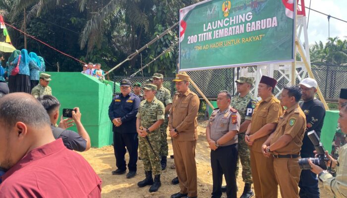 Pangdam XIX/Tuanku Tambusai Resmikan Jembatan Garuda Merah Putih di Desa Ringin, Perkuat Akses dan Kesejahteraan Masyarakat
