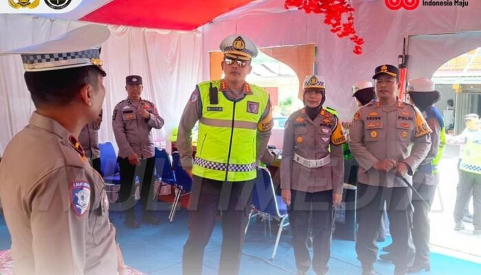 Kapolres Pasaman Barat Bersama Tim Supervisi Ditlantas Polda Sumbar Cek Pos Pelayanan Simpang Empat