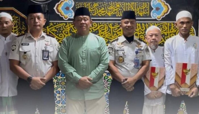 Semarak Hari Raya Idul Fitri 1447H, Rutan Padang Laksanakan Shalat Berjamaah Dan Penyerahan Remisi Bagi Warga Binaan