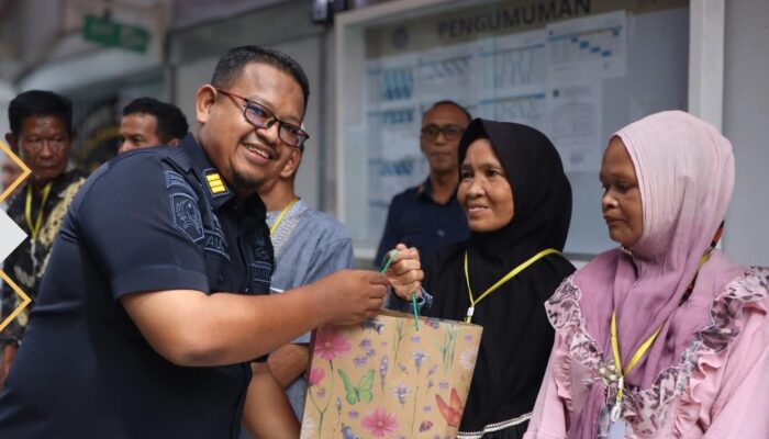 Lapas Tembilahan Gelar Bakti Sosial, Salurkan 17 Paket Sembako untuk Keluarga Warga Binaan