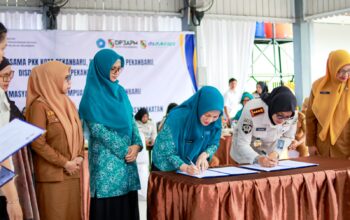 Sinergi Lintas Instansi, Lapas Perempuan Pekanbaru Wujudkan Perlindungan Anak WBP melalui PKS dan Penyerahan KIA 