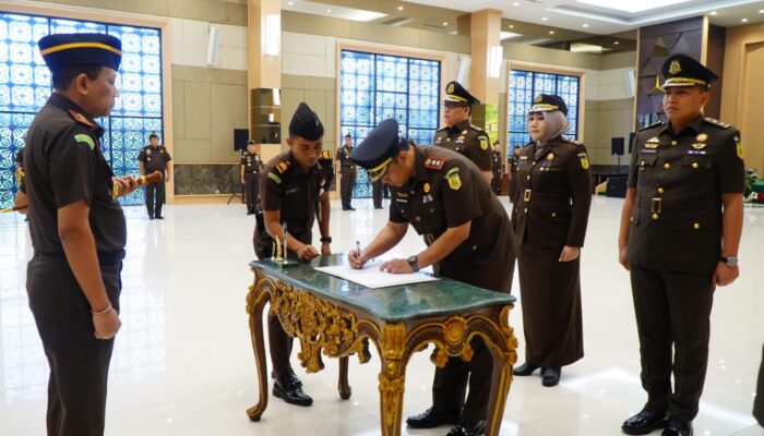 Kajati Riau I Dewa Gede Wirajana, Lantik Pejabat Struktural di Lingkungan Kejaksaan Tinggi Riau