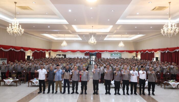 Wakapolda Riau Buka Kegiatan Peningkatan Kemampuan Bhabinkamtibmas Polda Riau Tahun 2026