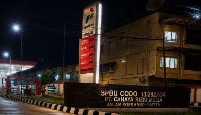 Diduga Jadi Tempat Aktivitas Mafia Solar, SPBU Pertamina 13.282.634 Pekanbaru Disorot Warga