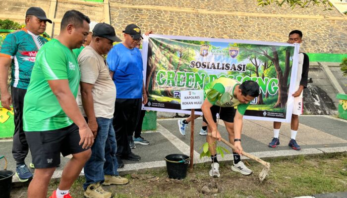 Semarakkan Riau Bhayangkara Run 2026, Kapolres Rohul Gelar Penanaman Pohon dan Sosialisasi Green Policing