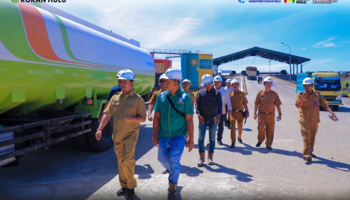 Temukan Harga Sawit di Bawah Standar Saat Sidak, Wabup Syafaruddin Poti Beri Warning PKS di Rohul