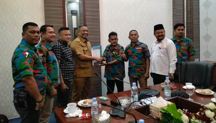 Bupati Anton Terima Silaturahmi DPC F.SPTI Rokan Hulu, Perkuat Sinergi untuk Kemajuan Daerah