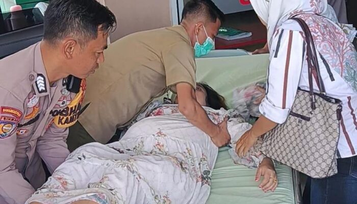 Bhabinkamtibmas Sigap Selamatkan Ibu Hamil 9 Bulan Korban Kecelakaan, Aksi Bripka Nasrul Jamil Viral di Media Sosial