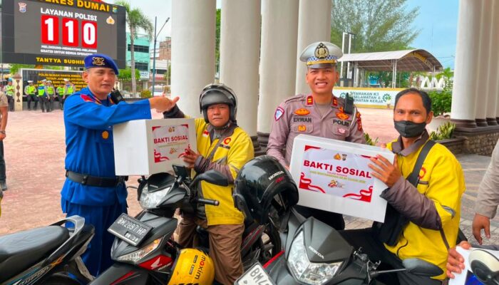 Sambut Hari Bhayangkara ke-80 tahun 2026, Hari ini Ratusan Paket Bansos disalurkan