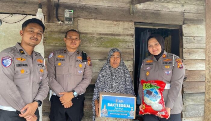 Polda Riau Distribusikan 2.312 Paket Bansos, Bedah Rumah dan Air Bersih, Wujud Nyata Kepedulian Polri untuk Masyarakat