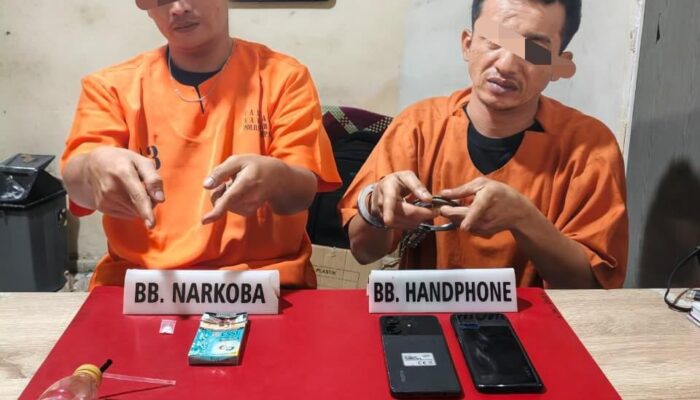 Satres Narkoba Polres Kampar Tangkap Dua Pengguna Narkoba di Desa Kumantan 
