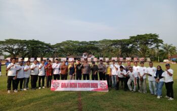 Open Turnamen Laga Gala Kades Cup Tandun Resmi Dibuka, Diikuti 57 Klub dari Berbagai Daerah