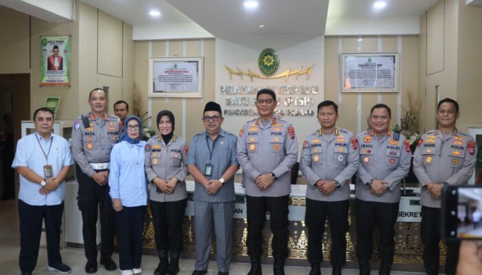 Perkuat Koordinasi Antar Penegak Hukum, Kapolda Sumbar Sambangi Pengadilan Tinggi Padang
