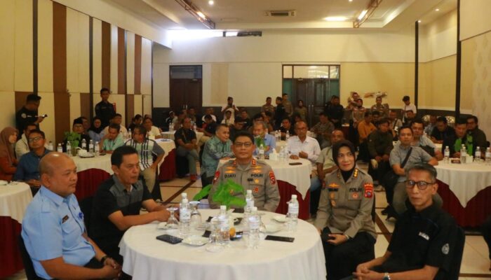 Perkuat Sinergitas, Duduak Basamo Kapolda Sumbar jo Insan Pers Se-Sumatera Barat