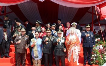 Saat Merah Putih Berkibar di Riau, Pangdam XIX/Tuanku Tambusai Berdiri Bersama Para Pemimpin Daerah