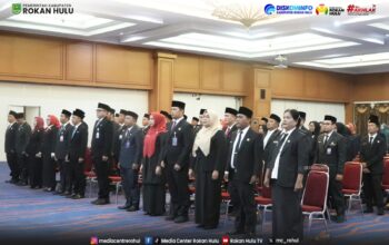 Lantik Pejabat Eselon II dan III, Bupati Rohul “Anton” Berpesan, Jaga Amanah Dengan Baik