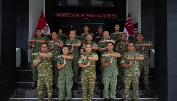 Pangdam XIX/Tuanku Tambusai Perkuat Kerja Sama Regional, Terima Delegasi Singapore Army di Pekanbaru